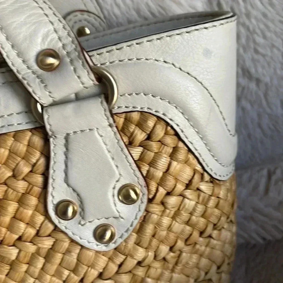 Micheal Kors straw satchel bag - Picture 4 of 10